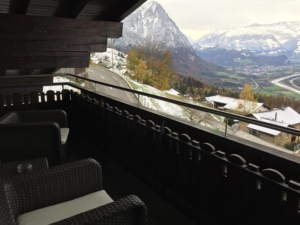 Hotel Oberland Triesenberg Exterior photo