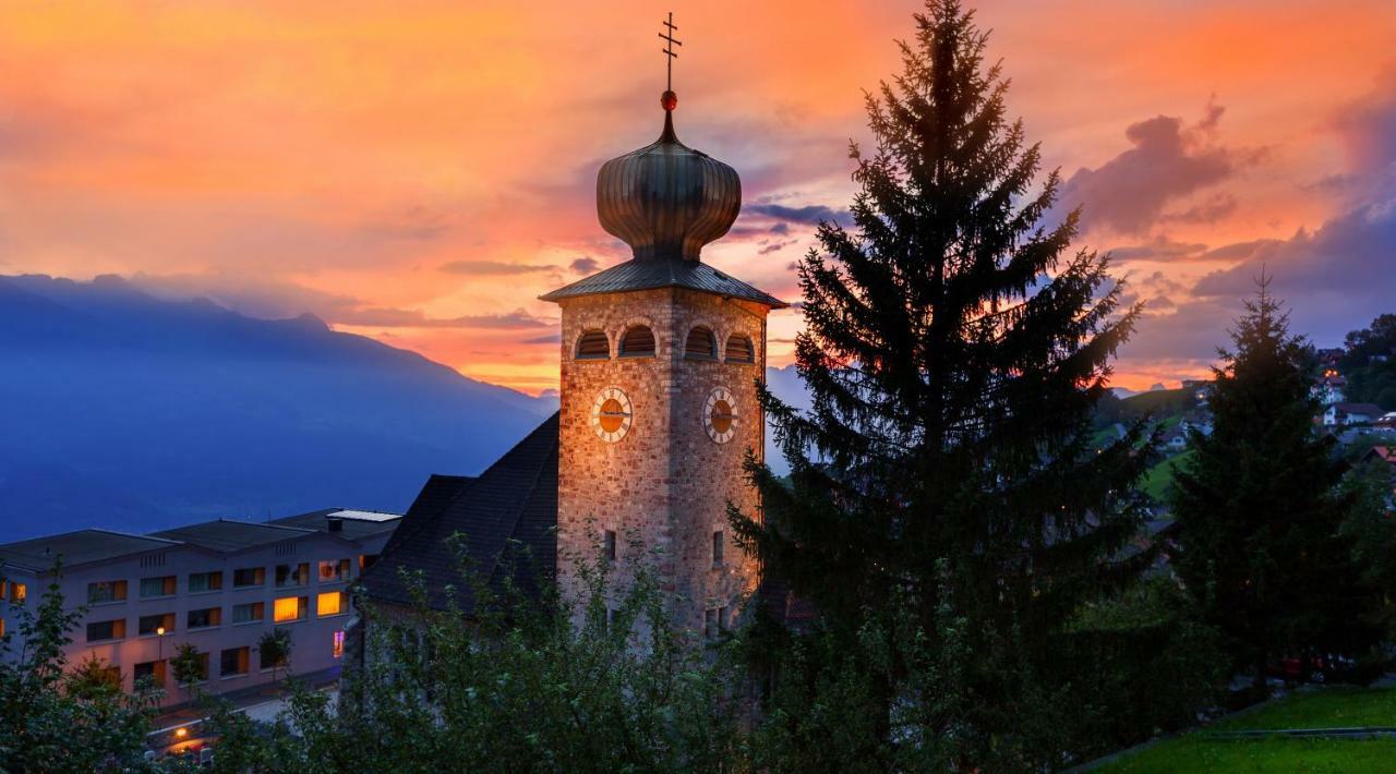 Hotel Oberland Triesenberg Exterior photo